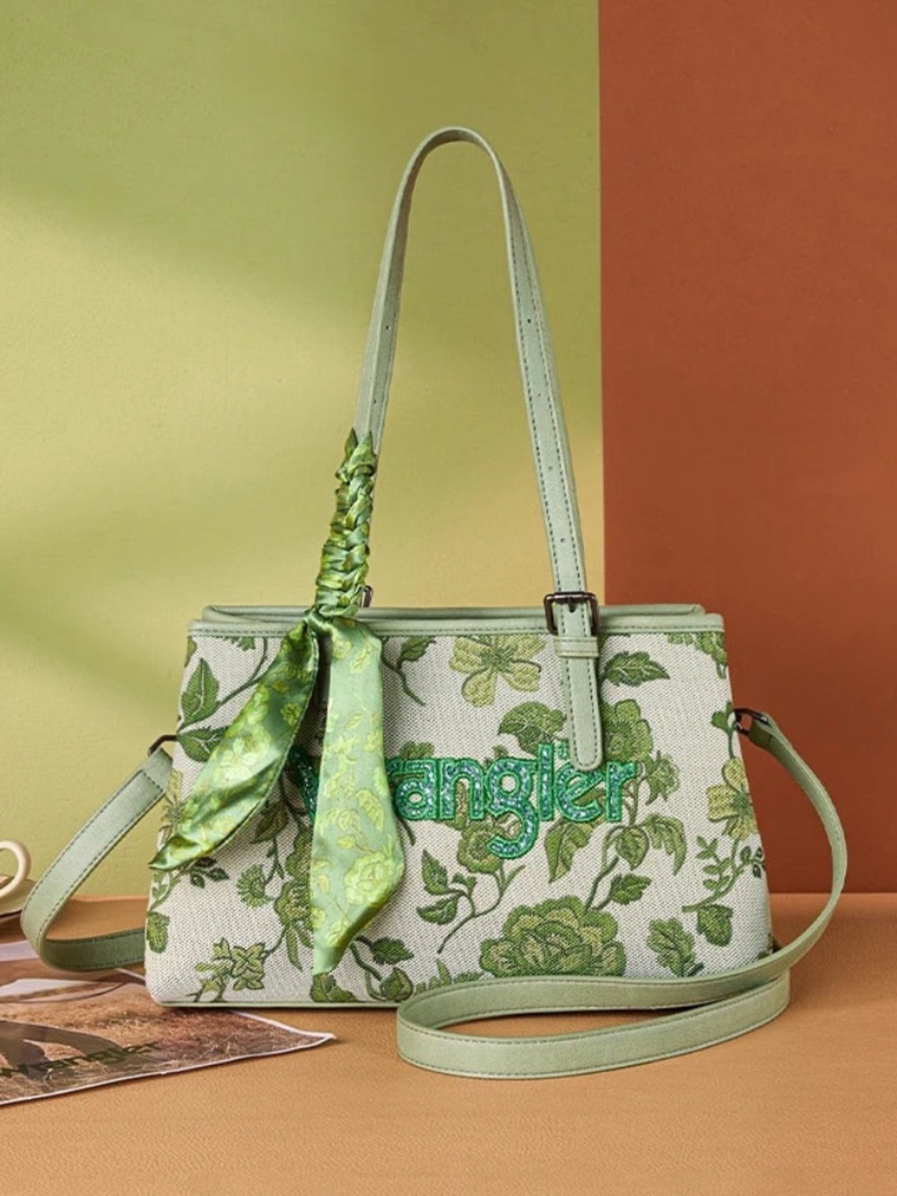 WRANGLER VINTAGE FLORAL PRINT CANVAS SHOULDER BAG GREEN